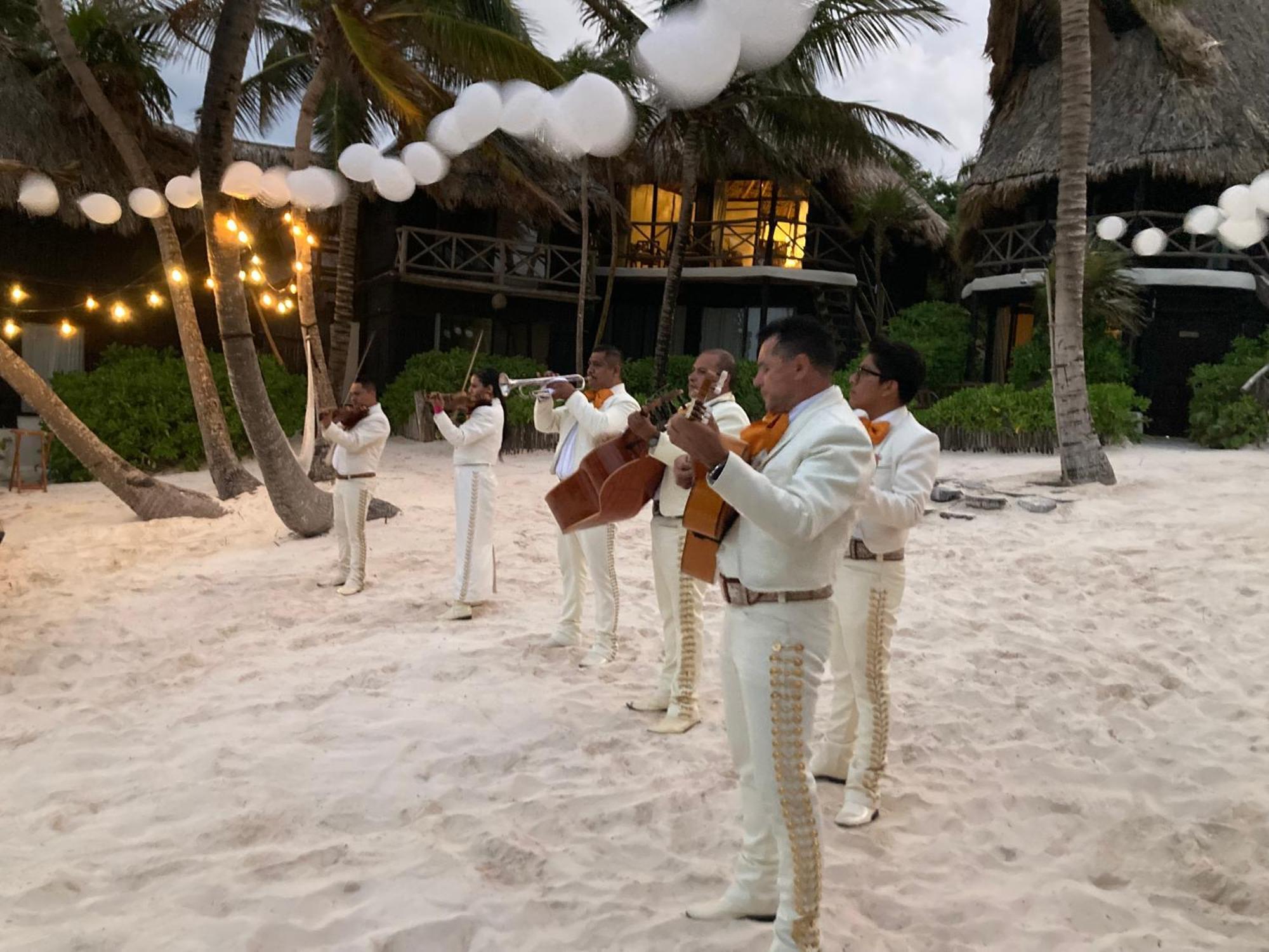 Luv Tulum Hotel ภายนอก รูปภาพ